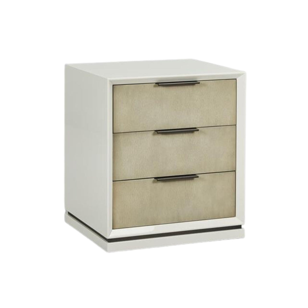 White lacquered bedside table with oak drawers and bronze handles