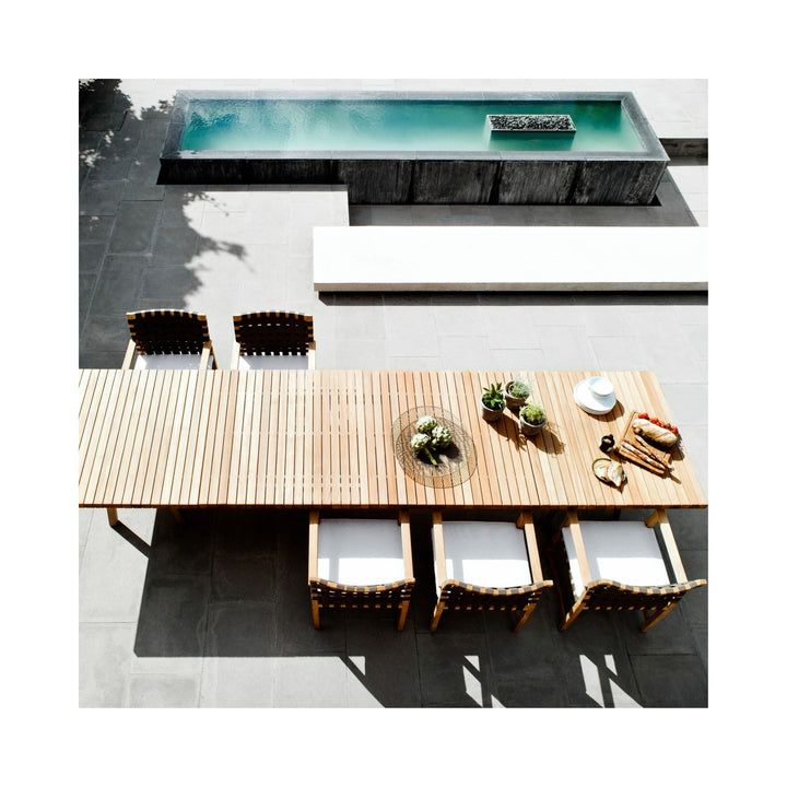 Vis À Vis dining table - Sutherland Interiors