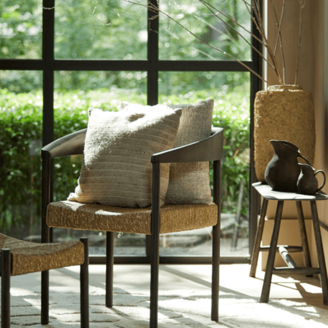 Alonza Brown Jar - Sutherland Interiors