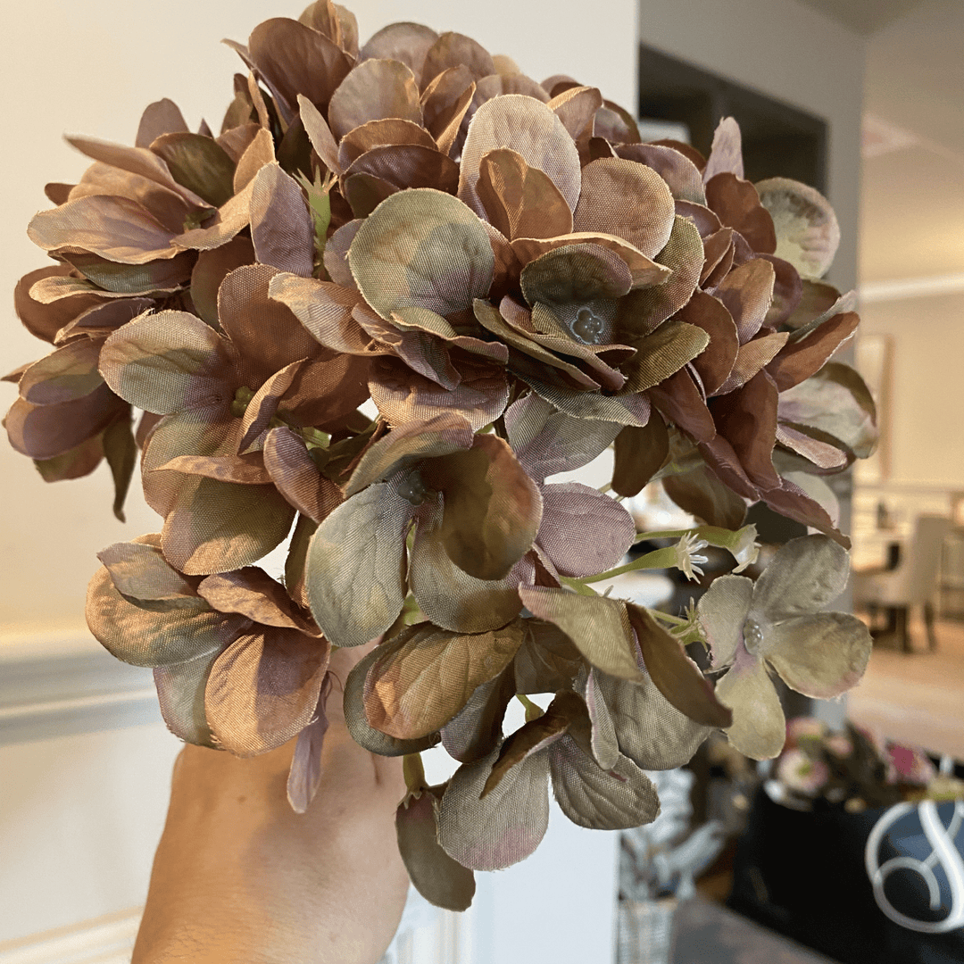 Dark Pink Hydrangea - Sutherland Interiors
