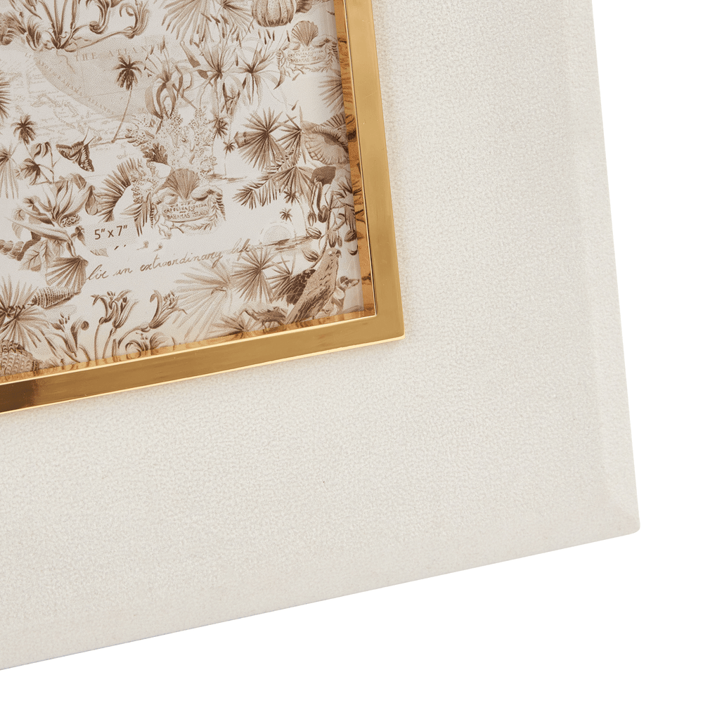 Eagles Rock Frame - Sutherland Interiors