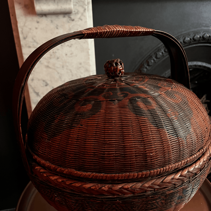 Finely woven round wedding basket - Sutherland Interiors
