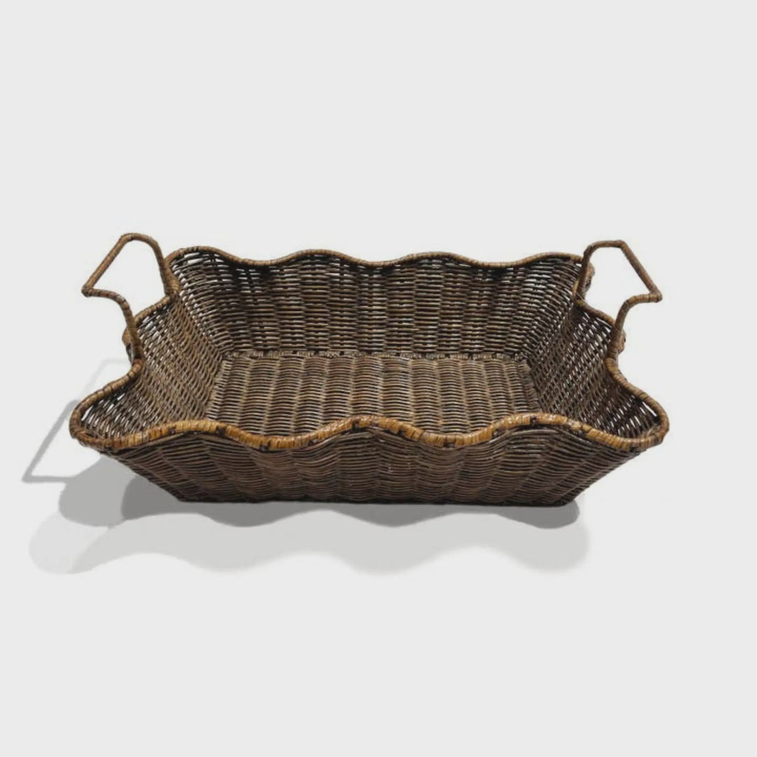 Small Scalloped Tray - Sutherland Interiors