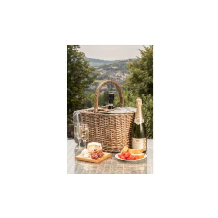2 Bottle Beach Hamper